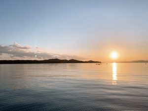 英虞湾クルーズの様子（夕日）