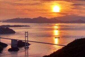尾道水道　尾道大橋夕日